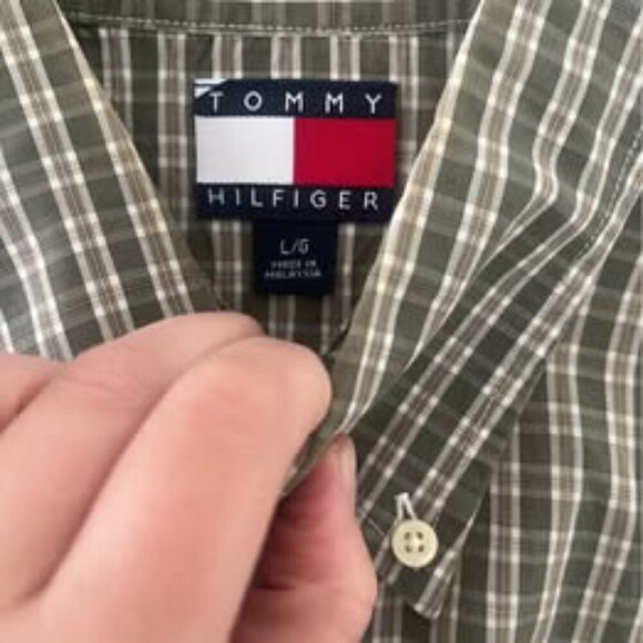 Tommy Hilfiger Long Sleeve Collared Button Up Size Large - Picture 4 of 6